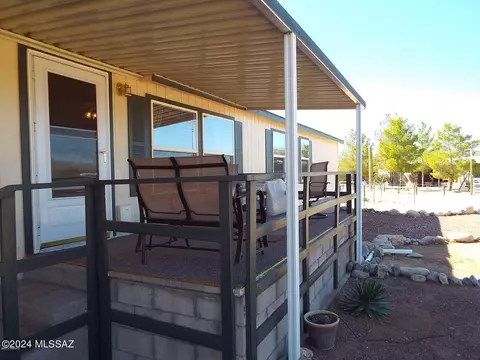 13446 E Trailing Heart Ln, Vail, AZ 85641 photo 3