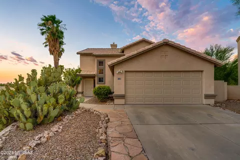 8756 N Biscay Pl, Tucson, AZ 85743