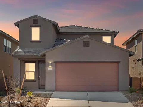 7005 W Jadewood Ln W, Tucson, AZ 85757