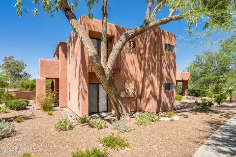5051 N Sabino Canyon Rd #1135, Tucson, AZ 85750