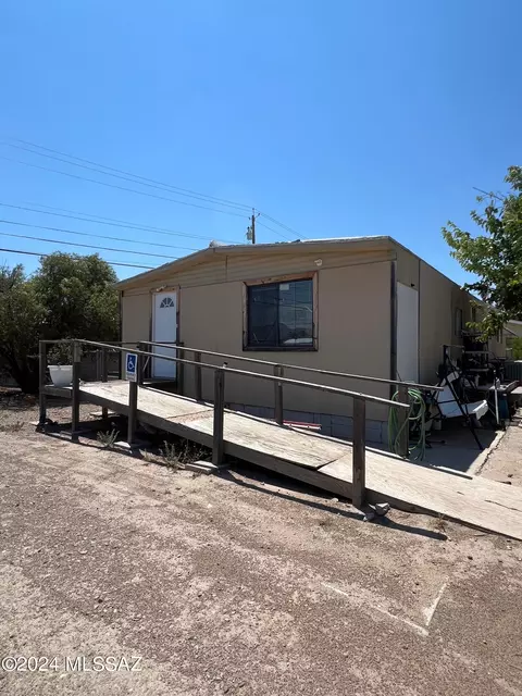 1718 S 20th Ave, Safford, AZ 85546