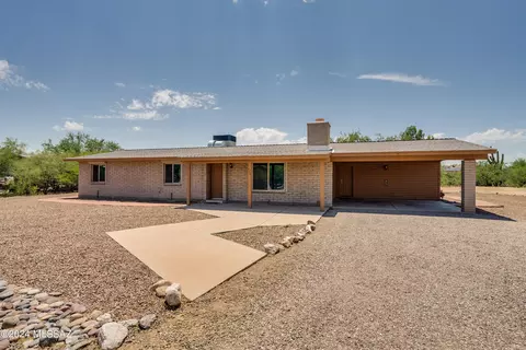 4261 N Sierra De Luna Pl, Tucson, AZ 85749