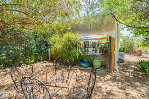 4620 E Redtail Hawk Ln, Tucson, AZ 85739 photo 32