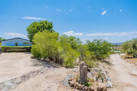 4620 E Redtail Hawk Ln, Tucson, AZ 85739 photo 33
