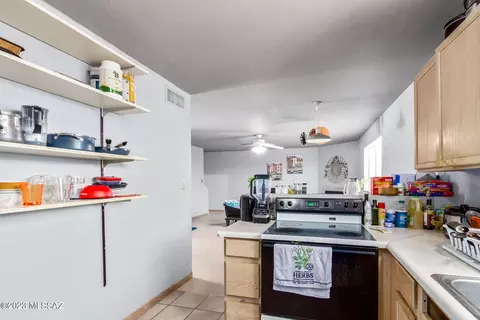 401 E Drachman St, Tucson, AZ 85705 photo 11