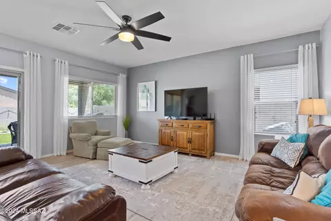 8008 S Tate Loop, Tucson, AZ 85756 photo 8