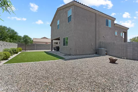 8008 S Tate Loop, Tucson, AZ 85756 photo 2