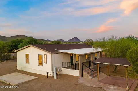 3670 S Gold Flower Ave, Tucson, AZ 85735