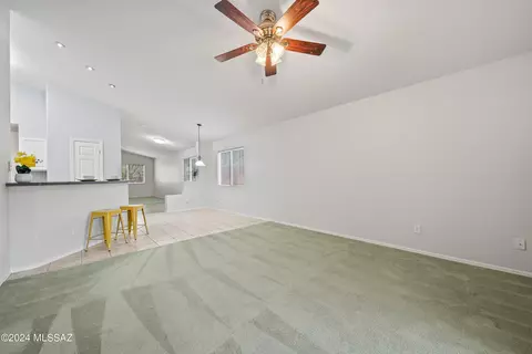 Living - 2588 E Chisel Ct, Oro Valley, AZ 85755 photo 3 of 5