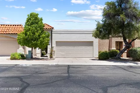9741 2nd St, Tucson, AZ 85748
