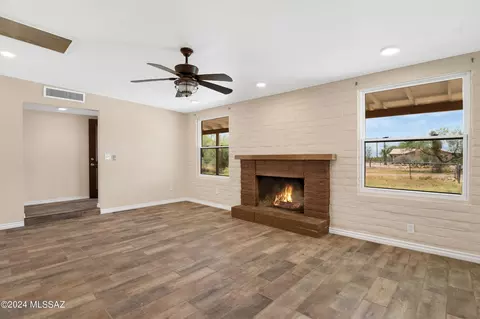 12710 E Wentworth Ct, Vail, AZ 85641 photo 5