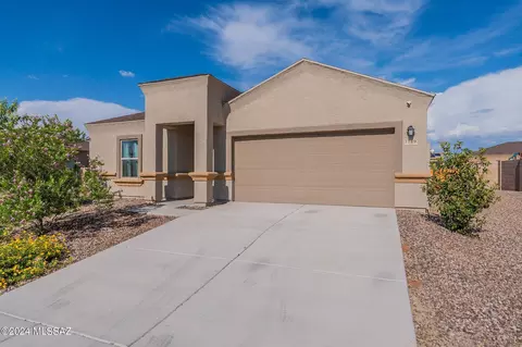 7149 S Draper Rd, Tucson, AZ 85757