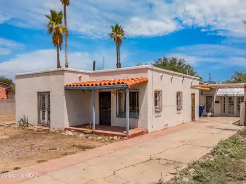 3215 E Willard St, Tucson, AZ 85716