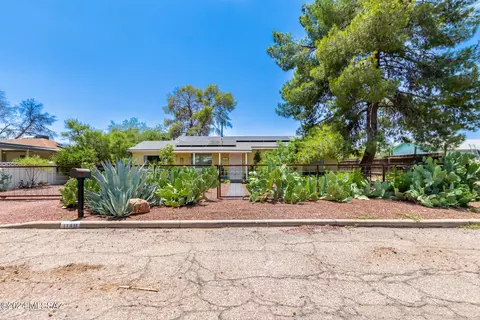 1140 E Rocky Way Dr, Tucson, AZ 85719
