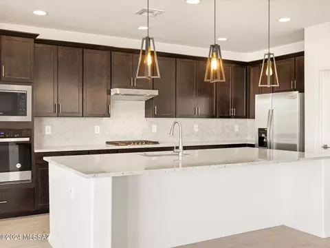 340 N Pecan Canyon Ln, Sahuarita, AZ 85629