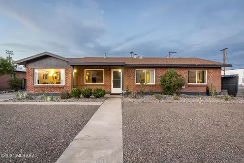 4802 E Helen St, Tucson, AZ 85712