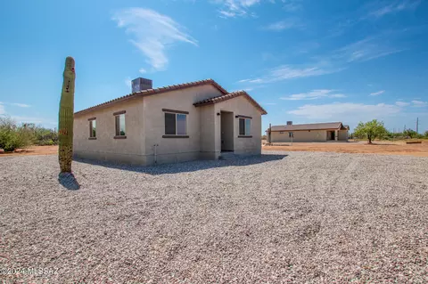 13547 W Mustang Rd, Tucson, AZ 85743