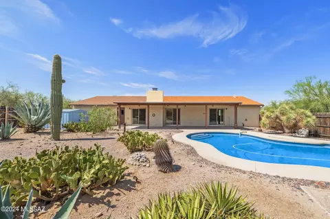 1190 W Safari Dr, Tucson, AZ 85704