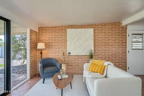 6624 E Nelson Dr, Tucson, AZ 85730 photo 7