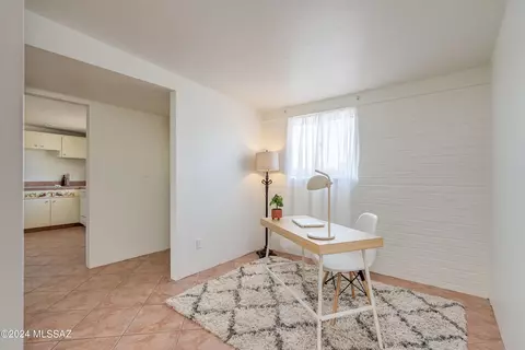 6624 E Nelson Dr, Tucson, AZ 85730 photo 3