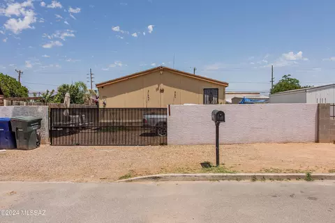 220 W President St, Tucson, AZ 85714