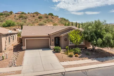 60764 Eagle Heights Dr, Tucson, AZ 85739