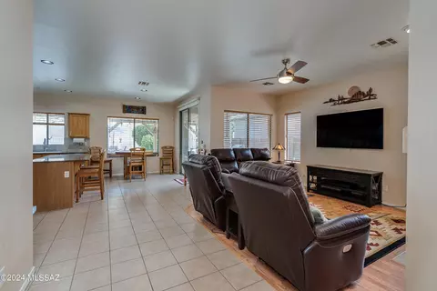 60764 Eagle Heights Dr, Tucson, AZ 85739 photo 7