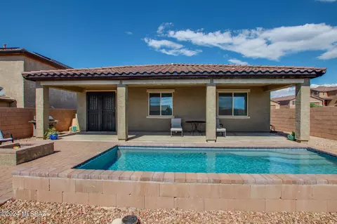 17276 S Ridgerunner Dr, Vail, AZ 85641