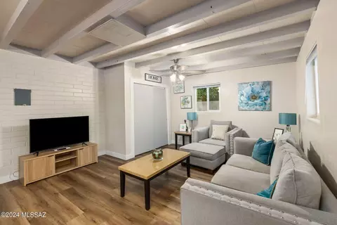 2305 E 19th St, Tucson, AZ 85719 photo 6