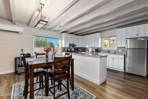 2305 E 19th St, Tucson, AZ 85719 photo 12