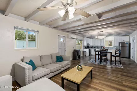 2305 E 19th St, Tucson, AZ 85719 photo 8