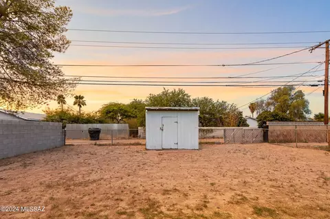 2305 E 19th St, Tucson, AZ 85719 photo 30