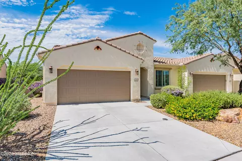 1051 N Echo Ranch Dr, Green Valley, AZ 85614