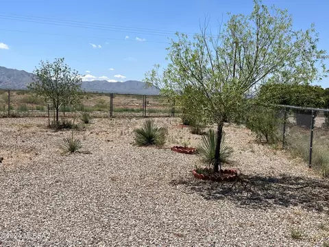 Exterior - 907 E Ocotillo Way, Sunsites, AZ 85625 photo 14 of 17