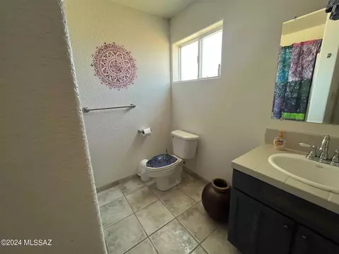 Bath - 907 E Ocotillo Way, Sunsites, AZ 85625 photo 5 of 5