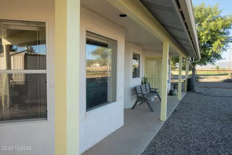 Exterior - 907 E Ocotillo Way, Sunsites, AZ 85625 photo 10 of 17