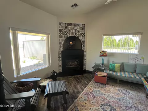 Living - 907 E Ocotillo Way, Sunsites, AZ 85625 photo 1 of 1
