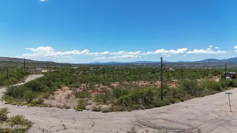 79 Circulo Bolivia #21, Rio Rico, AZ 85648