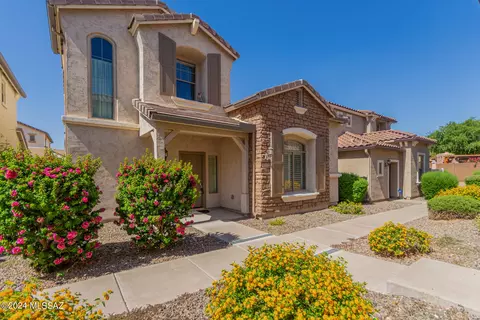 26509 N Babbling Brook Dr, Phoenix, AZ 85083