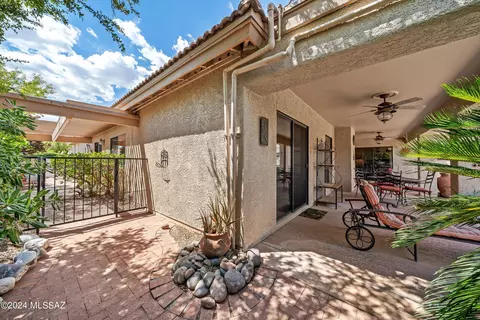 Exterior - 38405 S Apache Peak Dr, Saddlebrooke, AZ 85739 photo 8 of 10