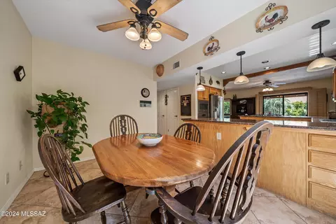 Dining - 38405 S Apache Peak Dr, Saddlebrooke, AZ 85739 photo 4 of 4
