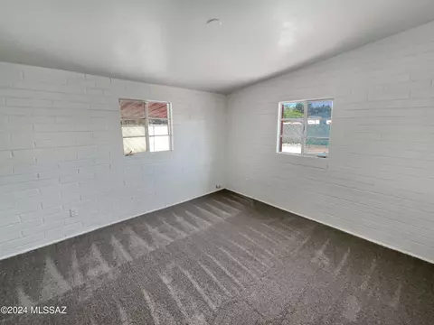 Bedroom - 342 E Smoot Pl, Tucson, AZ 85705 photo 2 of 4
