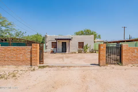 804 W Calle Retama, Tucson, AZ 85705