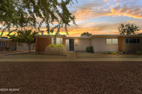 7543 E Golf Links Rd, Tucson, AZ 85730