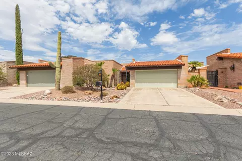 1512 Sendero Cuatro, Tucson, AZ 85704