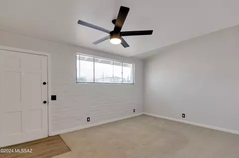 3727 E 28th St, Tucson, AZ 85713 photo 10