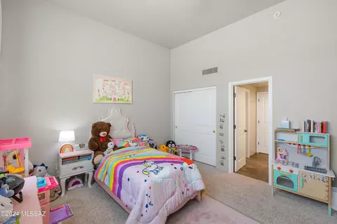 7 S Crown Plz, Vail, AZ 85641 photo 12