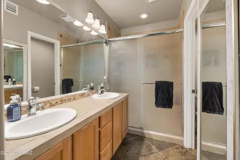 7 S Crown Plz, Vail, AZ 85641 photo 6