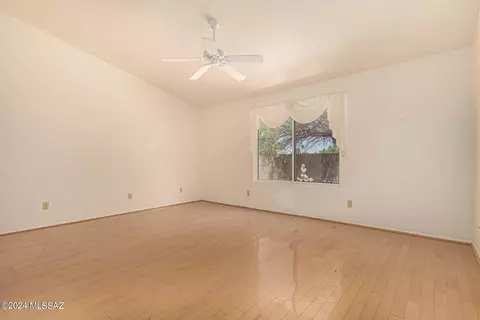 9183 Elderberry St, Tucson, AZ 85747 photo 12