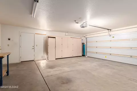 9183 Elderberry St, Tucson, AZ 85747 photo 28